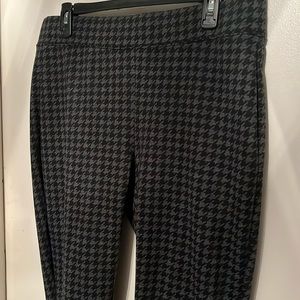 Maurice’s houndstooth, Ponte leggings